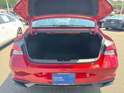 2023 Hyundai Elantra SE