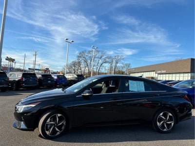 2022 Hyundai Elantra SEL
