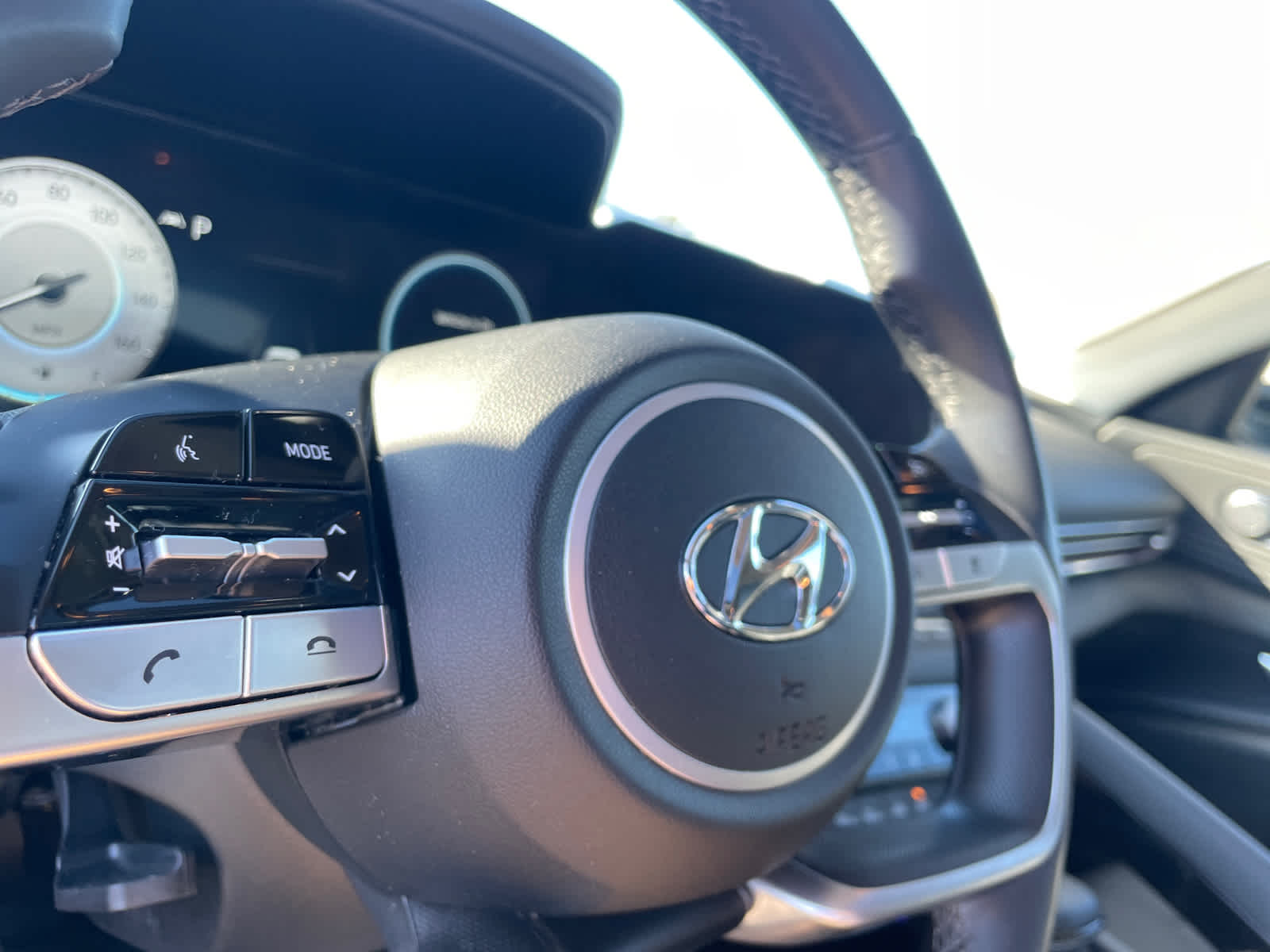 2023 Hyundai Elantra Hybrid Limited