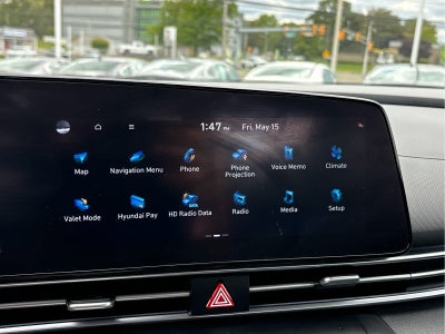2022 Hyundai Elantra Limited