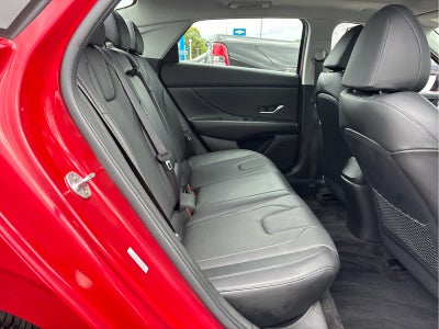 2022 Hyundai Elantra Limited