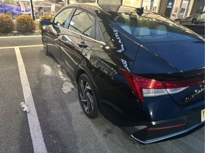 2024 Hyundai Elantra Limited