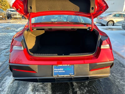 2025 Hyundai Elantra SEL Convenience