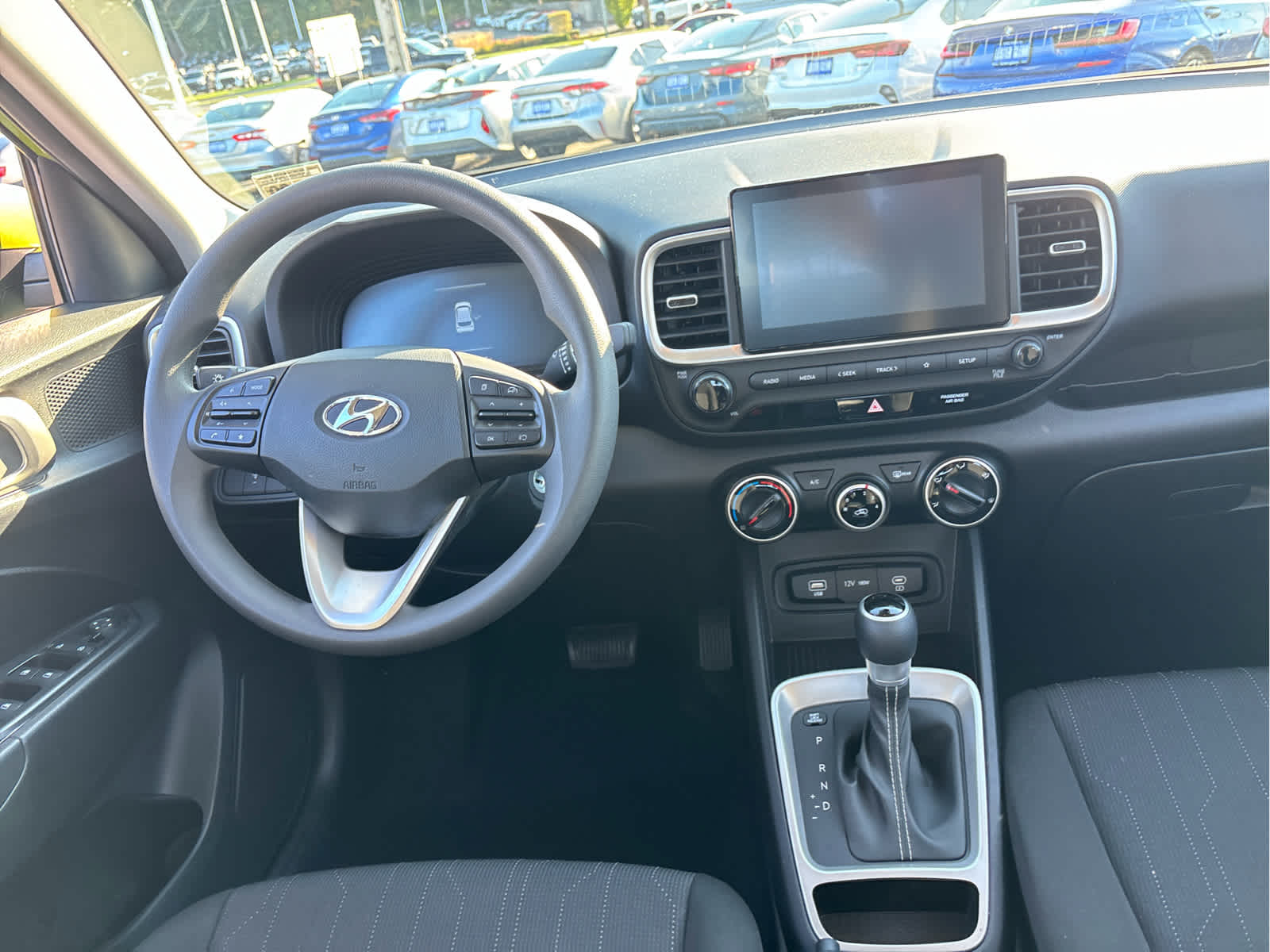 2024 Hyundai Venue SE