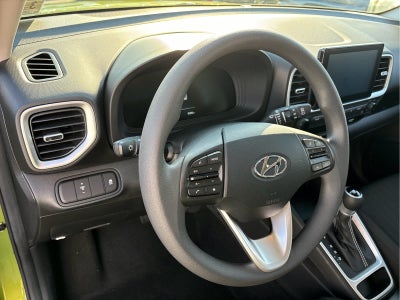 2024 Hyundai Venue SE