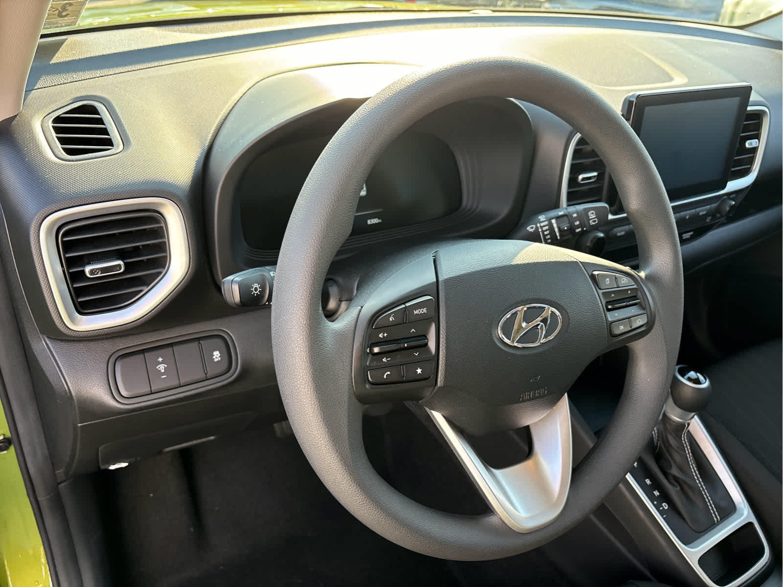 2024 Hyundai Venue SE