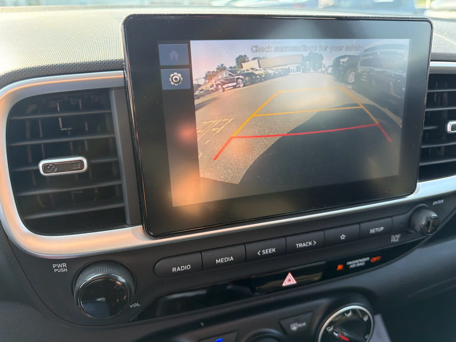 2023 Hyundai Venue SE