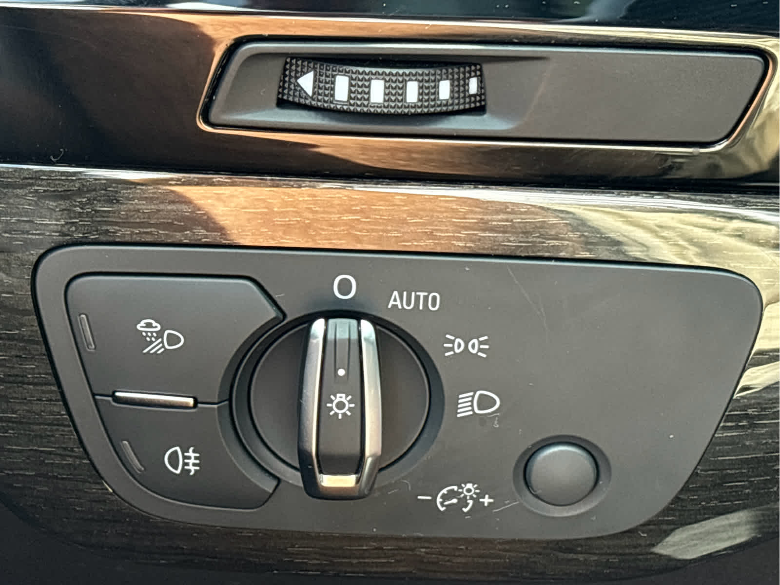 2019 Audi Q7 Premium Plus