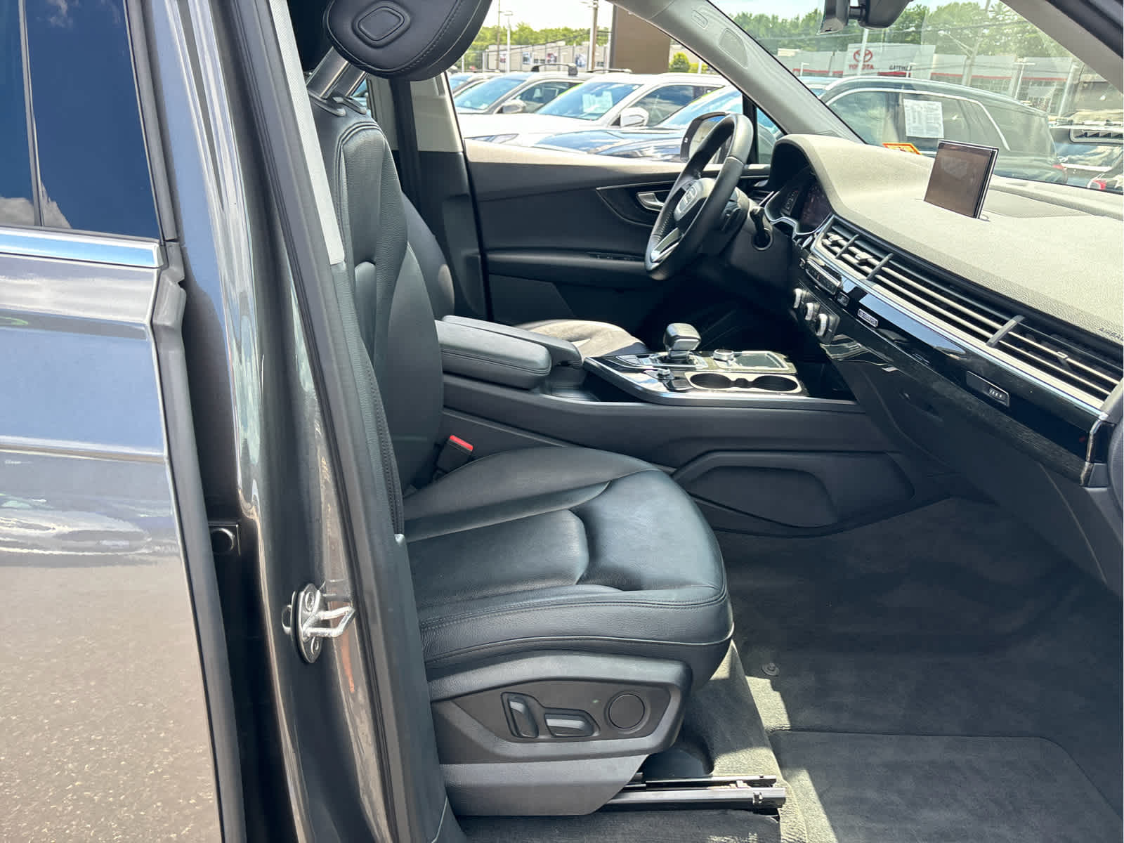 2019 Audi Q7 Premium Plus