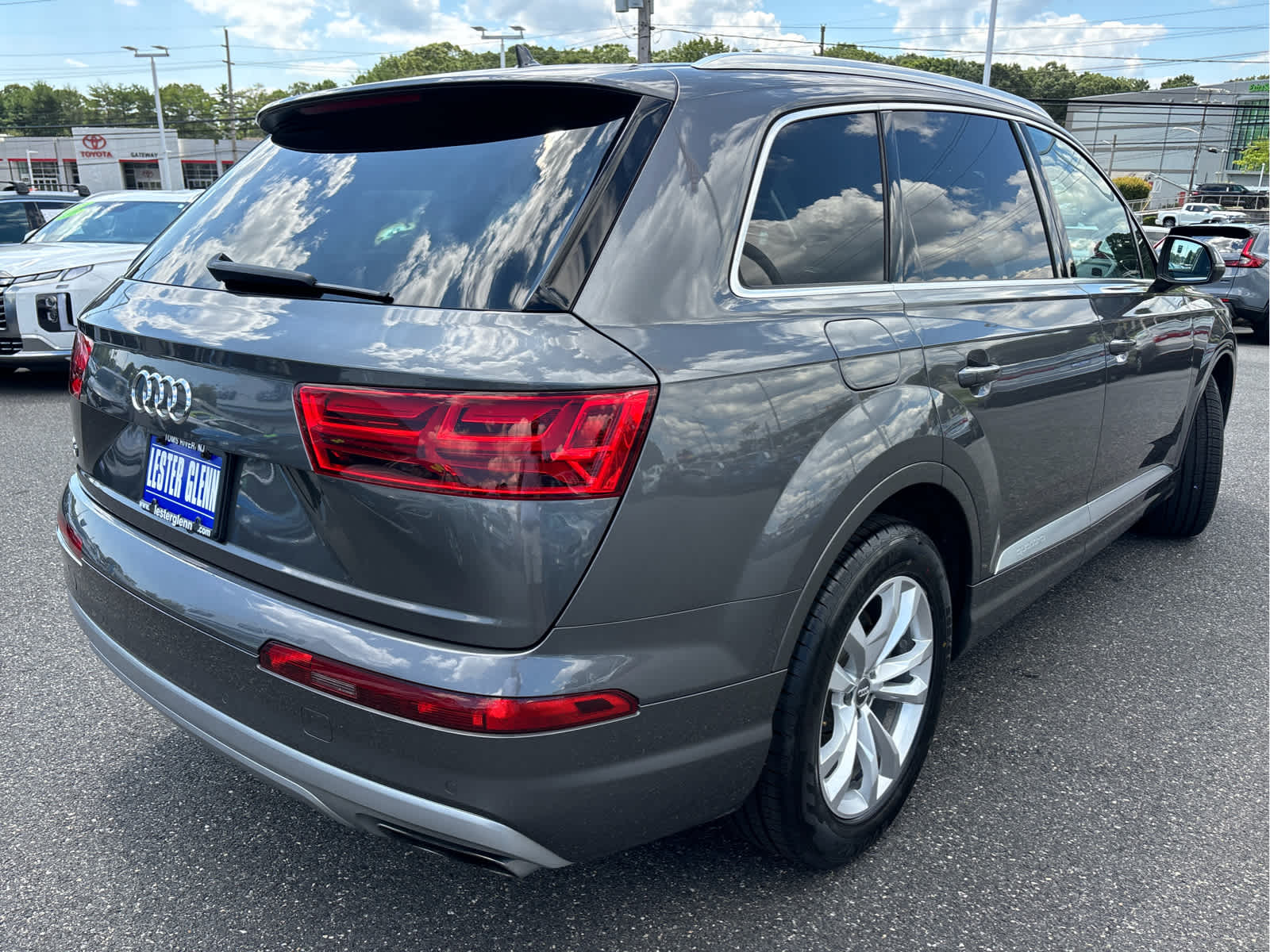 2019 Audi Q7 Premium Plus