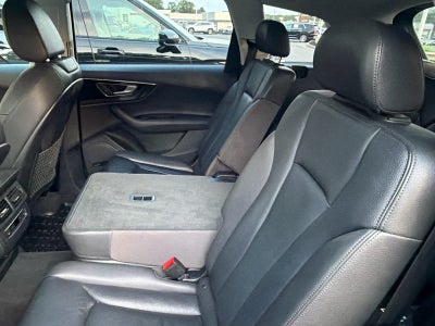 2019 Audi Q7 Premium Plus