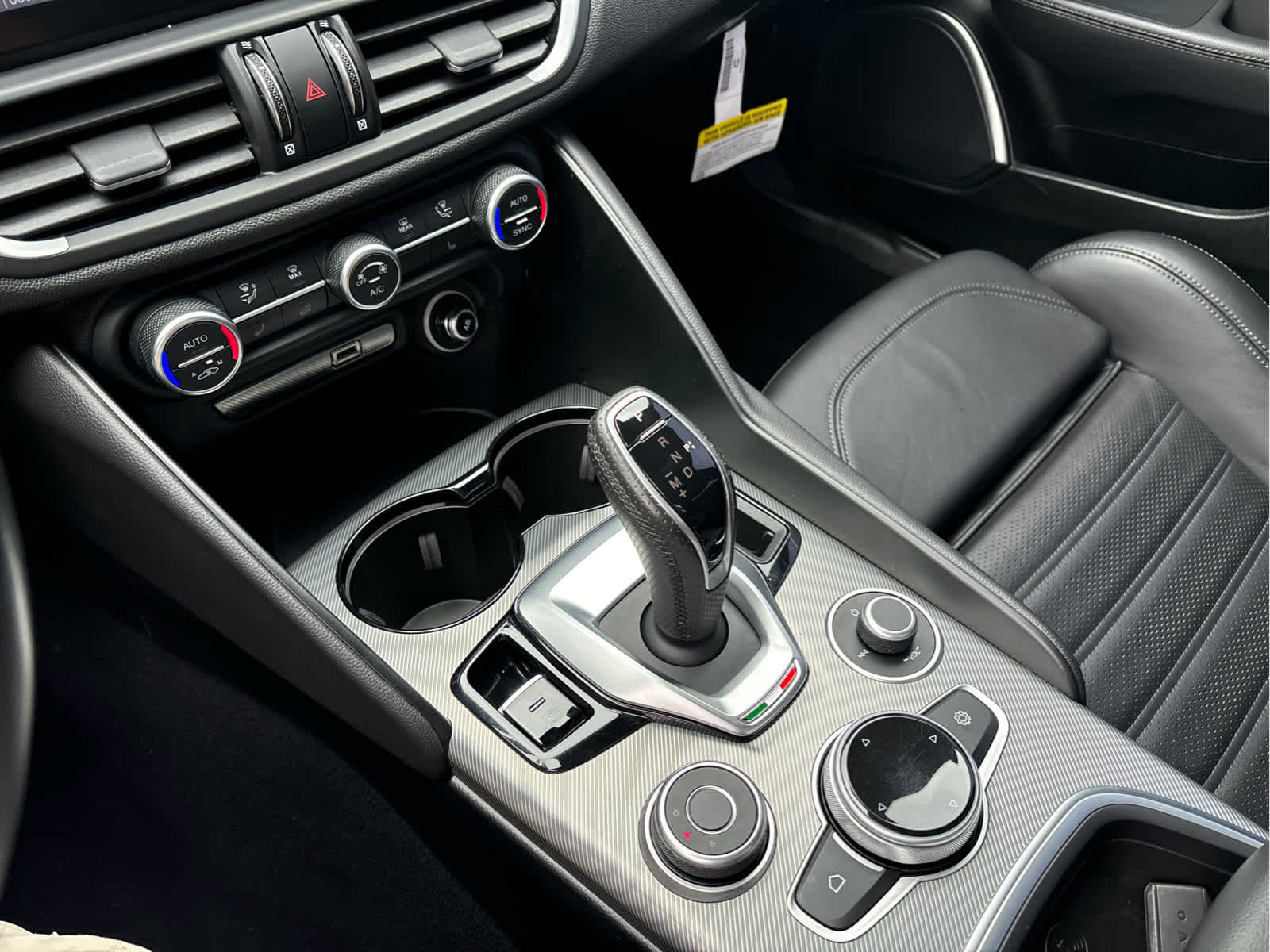 2023 Alfa Romeo Giulia Veloce