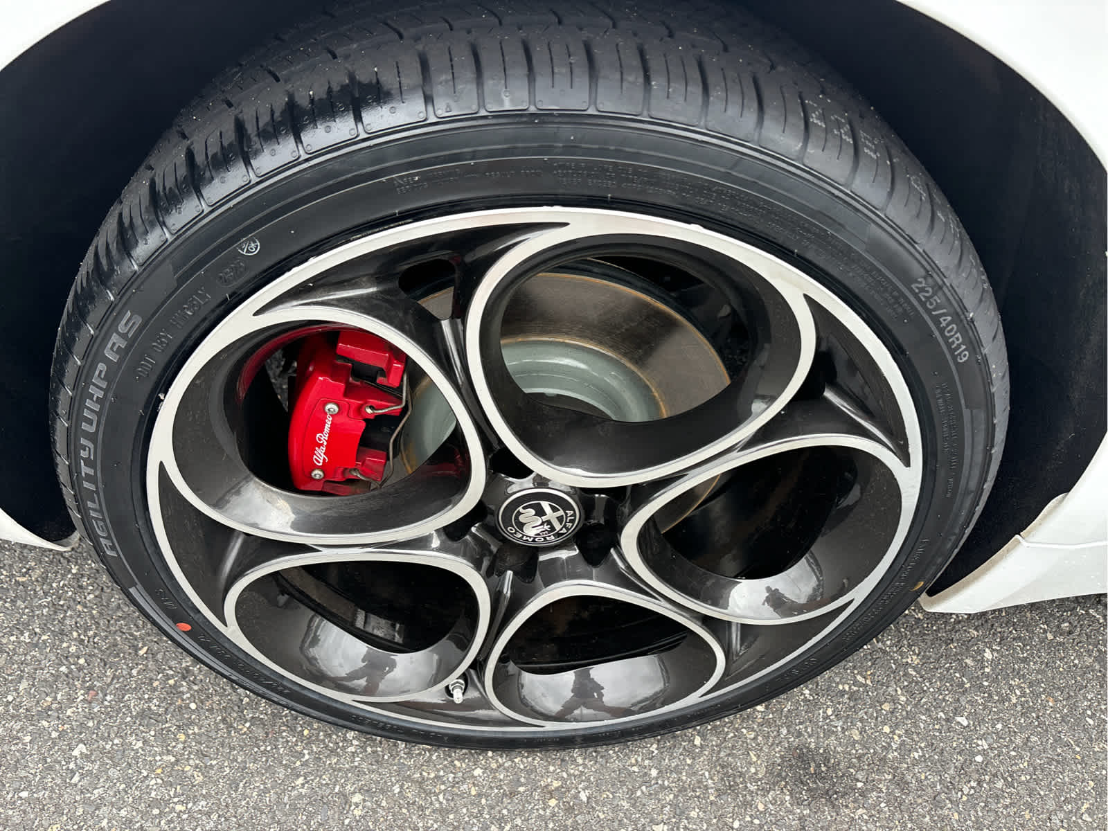 2023 Alfa Romeo Giulia Veloce