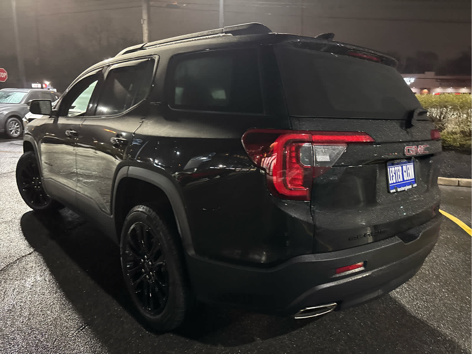2023 GMC Acadia SLT