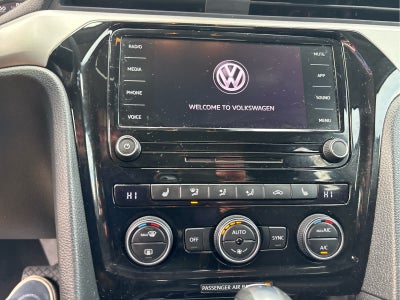 2021 Volkswagen Passat 2.0T SE