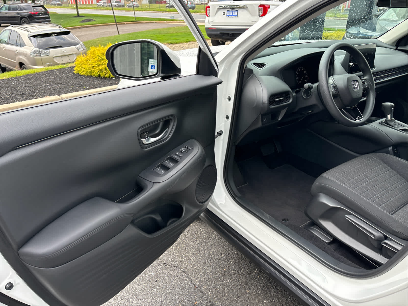 2026 Honda HR-V LX