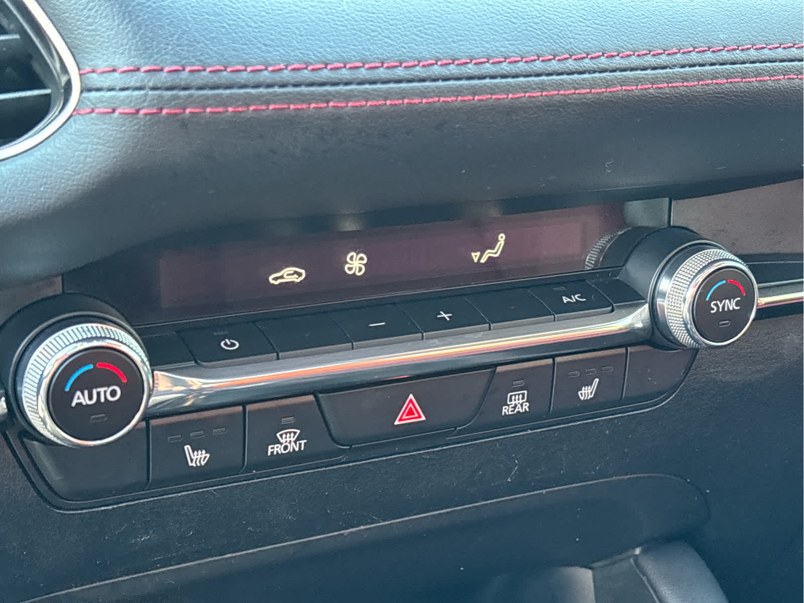 2023 Mazda MAZDA3 2.5 S Carbon Edition