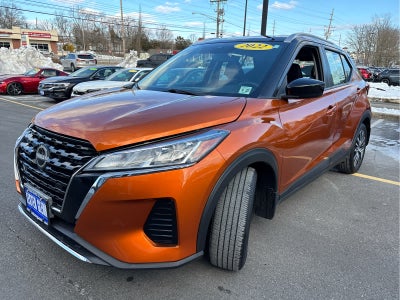 2022 Nissan Kicks SV