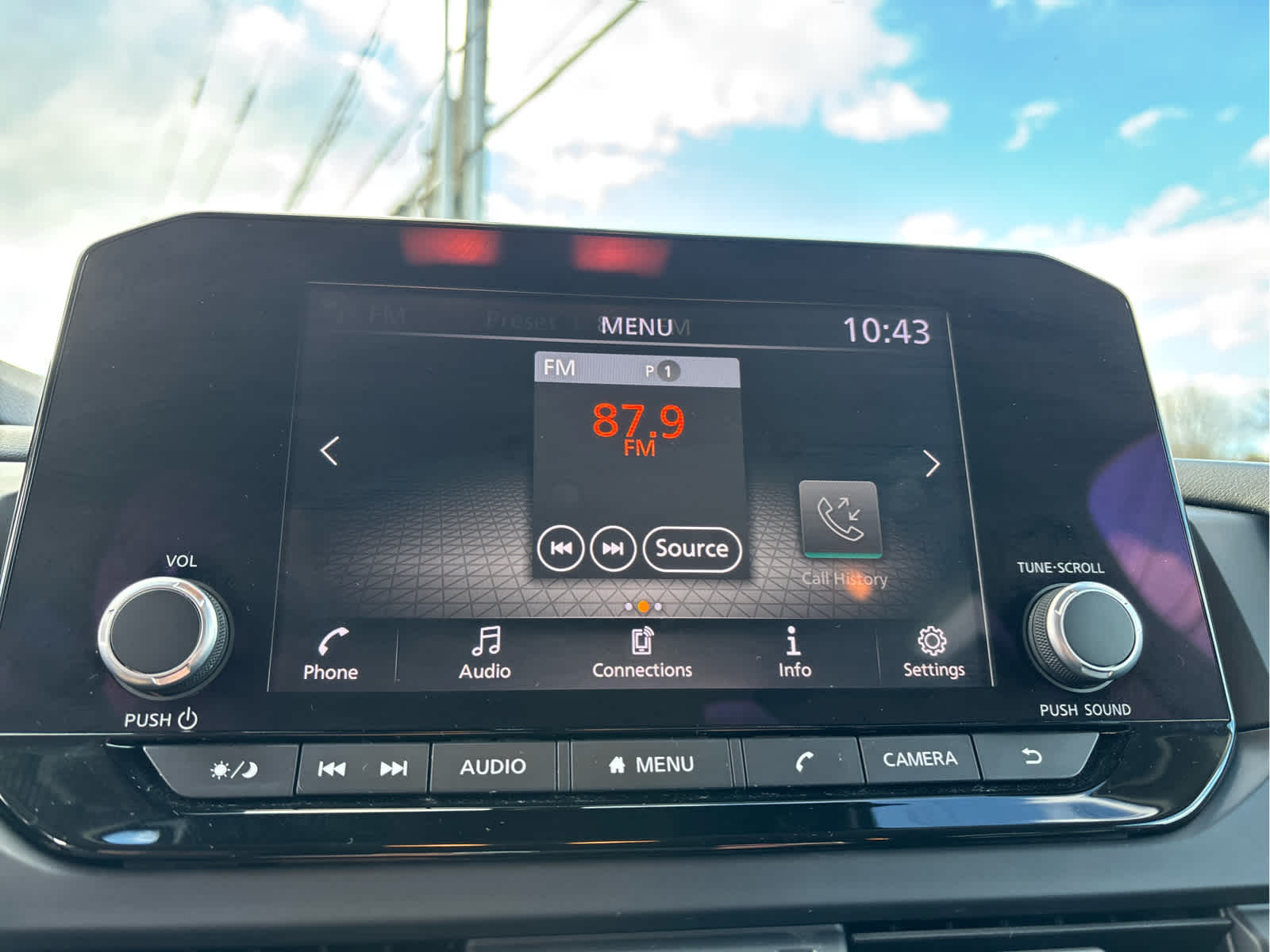 2023 Nissan Pathfinder S