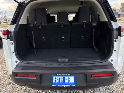 2023 Nissan Pathfinder S