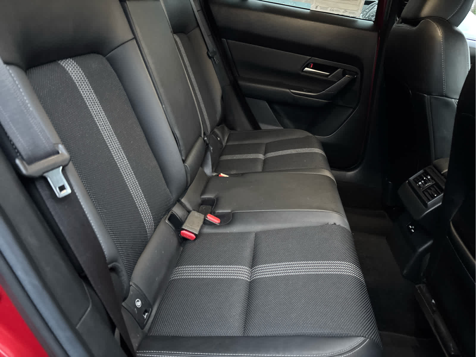 2024 Mazda Mazda CX-50 2.5 S Preferred Package