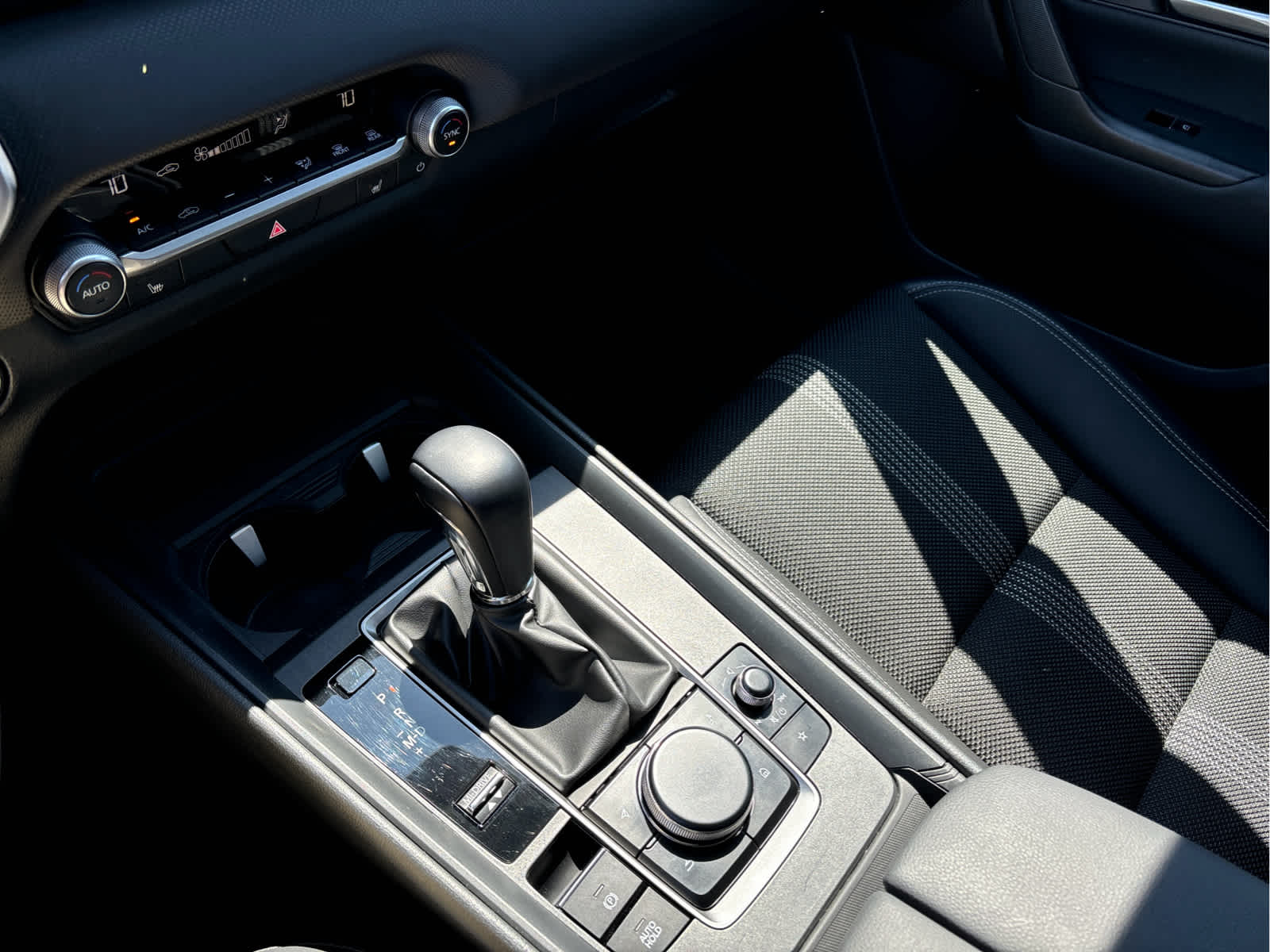 2024 Mazda Mazda CX-50 2.5 S Preferred Package