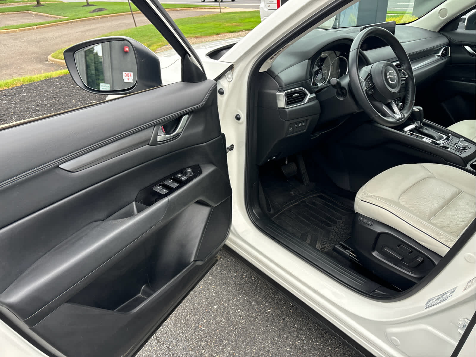 2024 Mazda Mazda CX-5 2.5 S Preferred Package