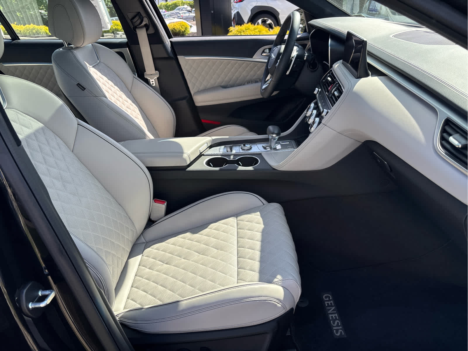 2023 Genesis G70 3.3T