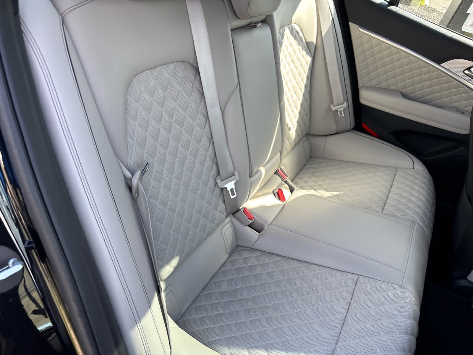 2023 Genesis G70 3.3T