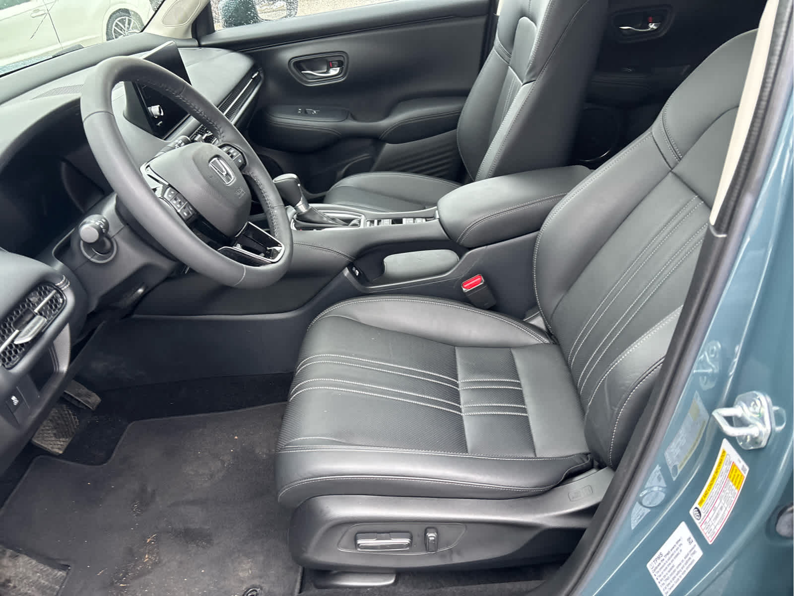 2023 Honda HR-V EX-L