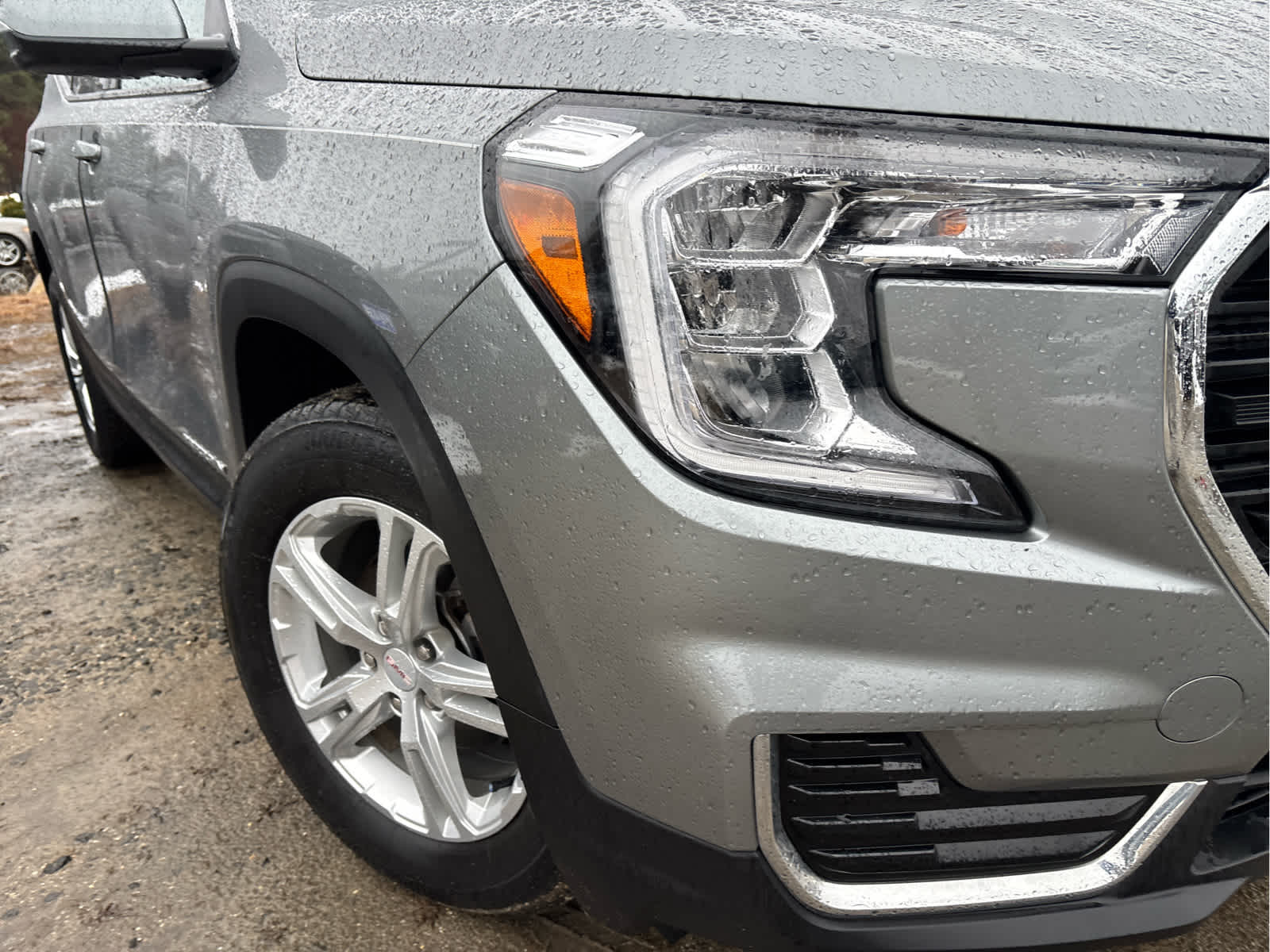 2023 GMC Terrain SLE