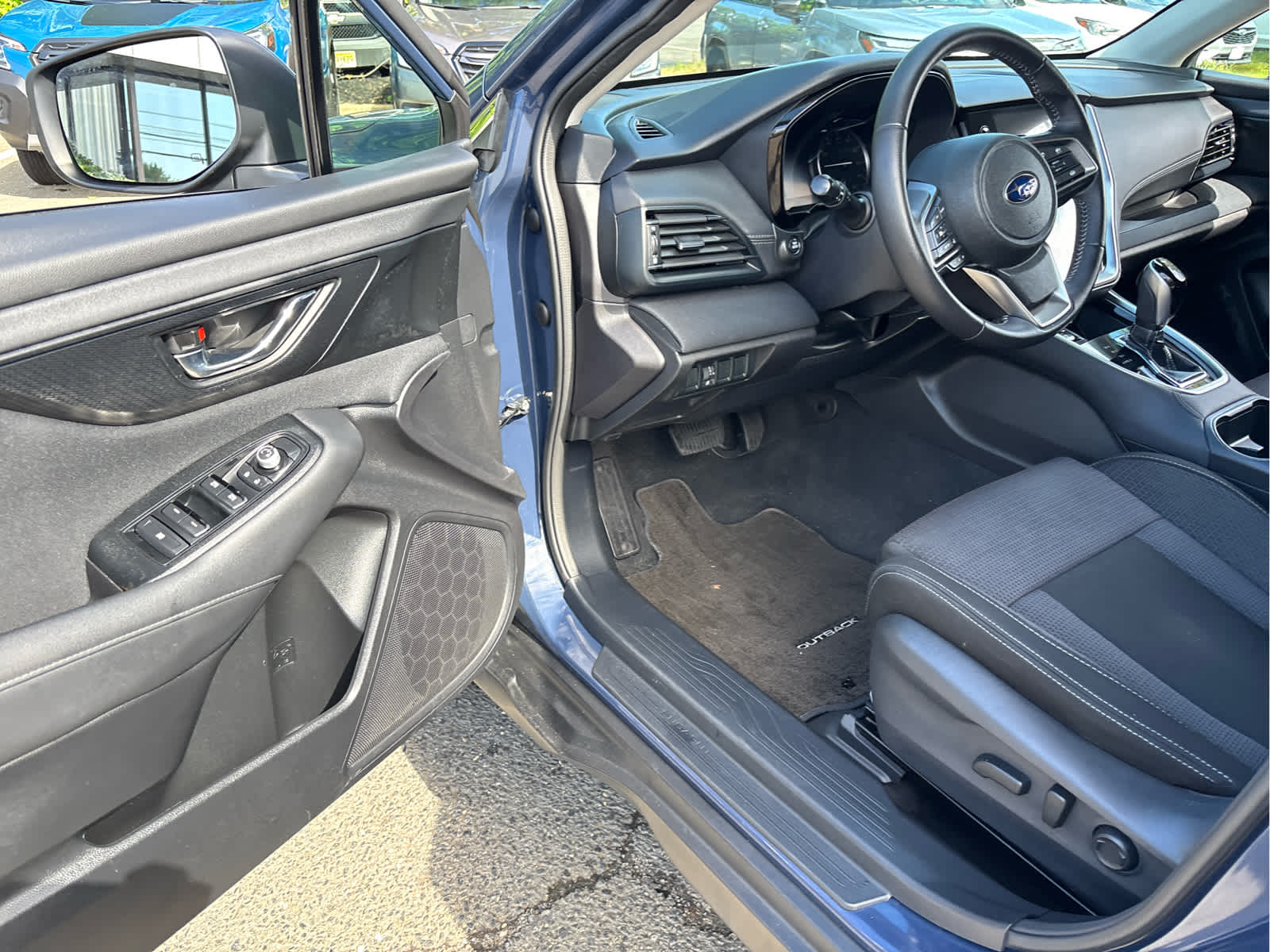 2023 Subaru Outback Premium