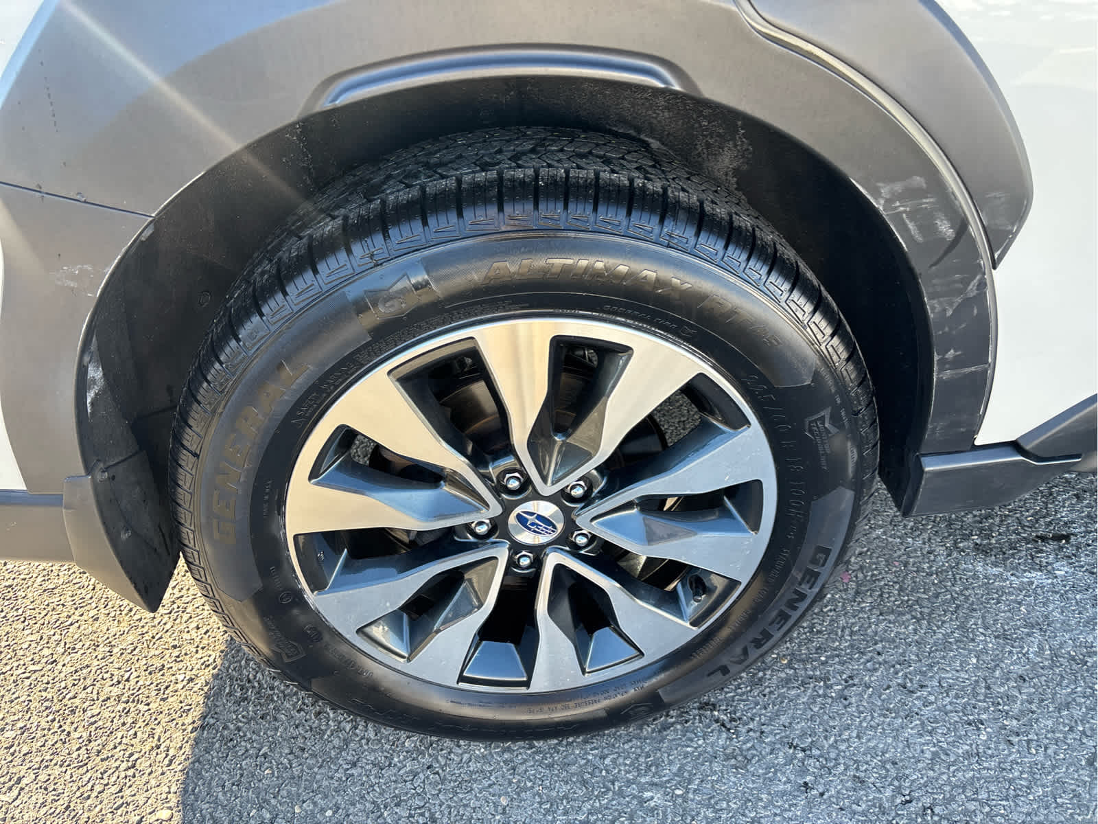 2023 Subaru Outback Touring