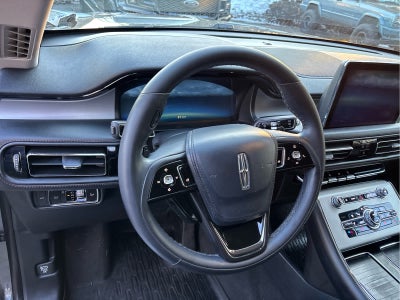 2022 Lincoln Aviator Standard