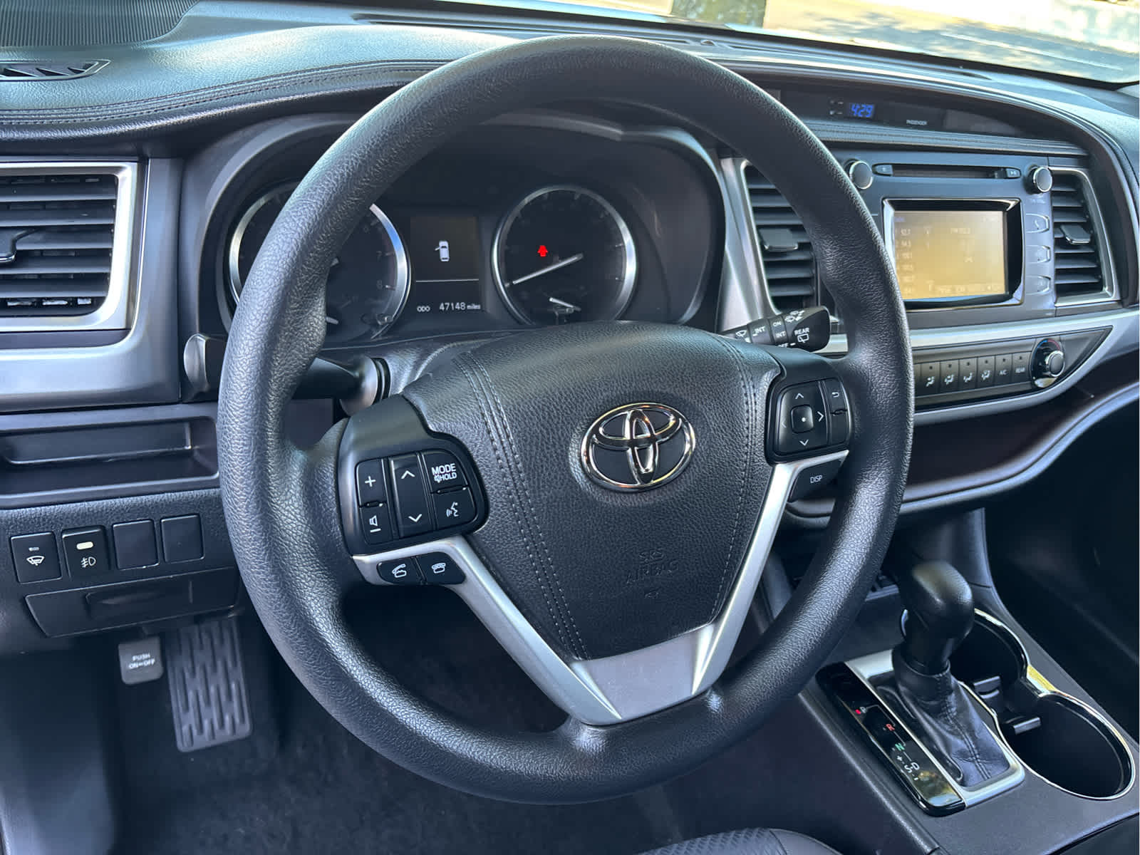 2016 Toyota Highlander LE