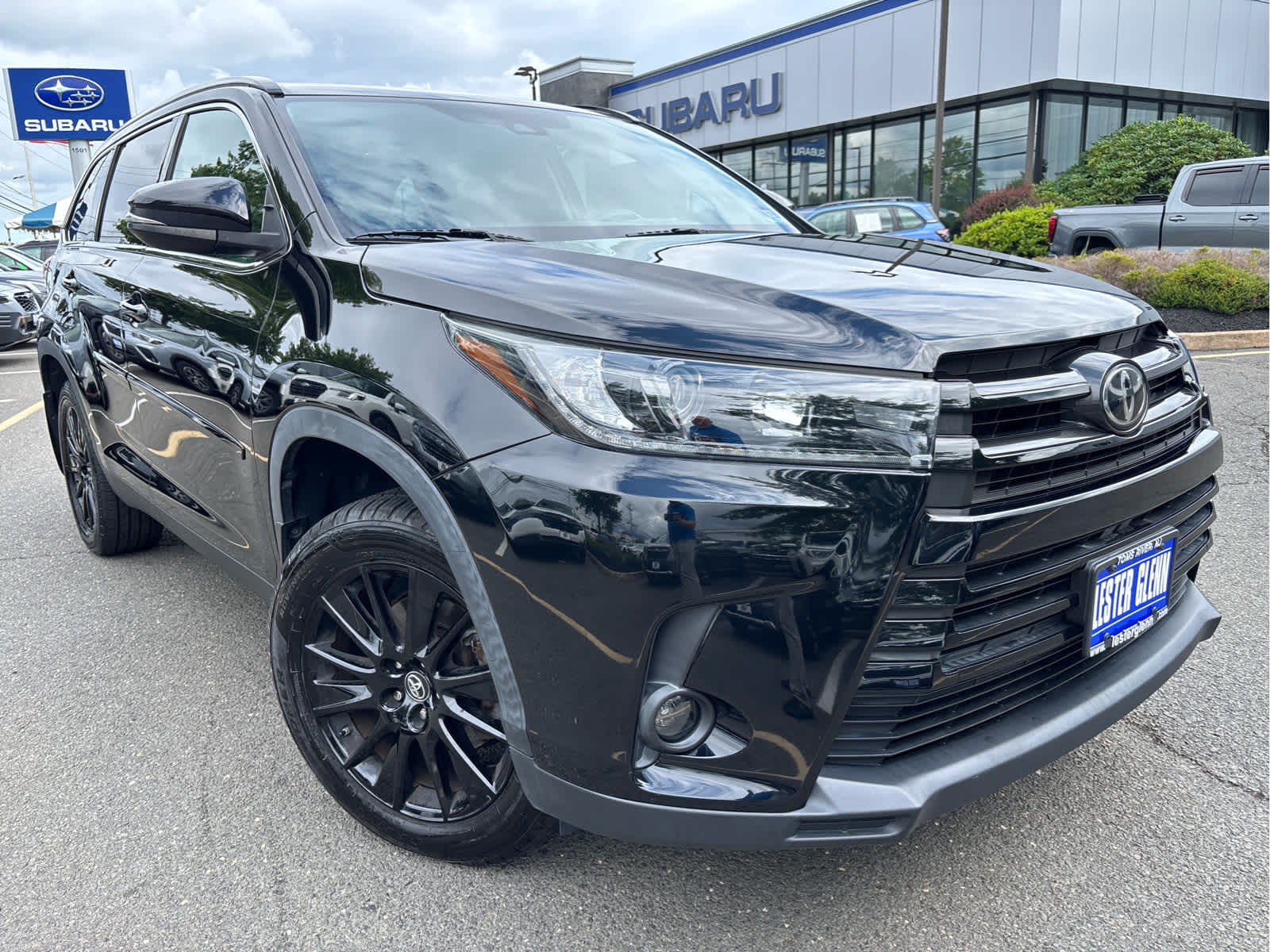 2019 Toyota Highlander SE