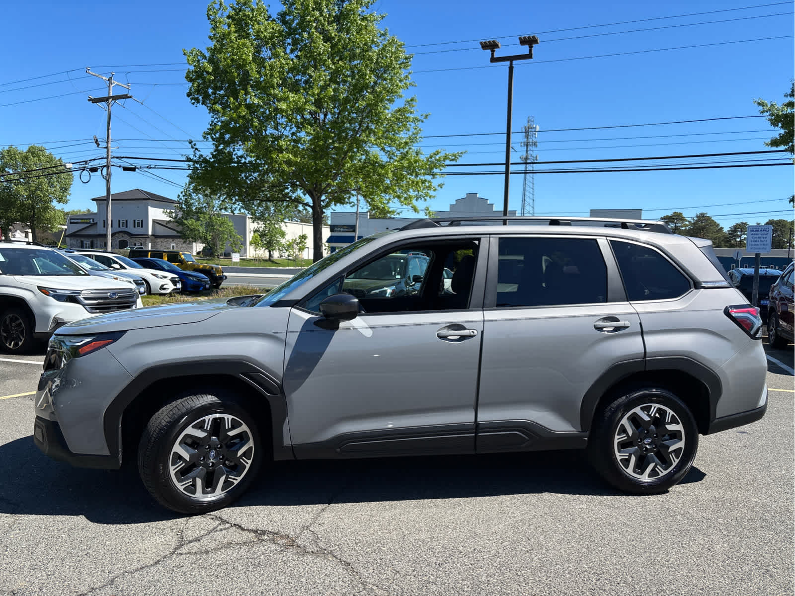 2025 Subaru Forester Premium