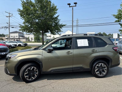 2025 Subaru Forester Premium