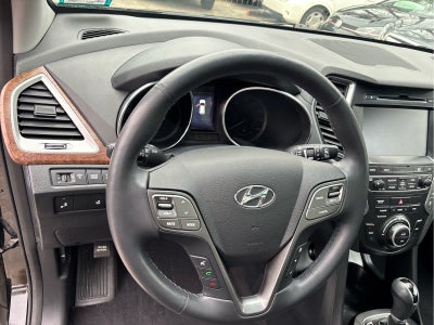 2017 Hyundai Santa Fe SE Ultimate
