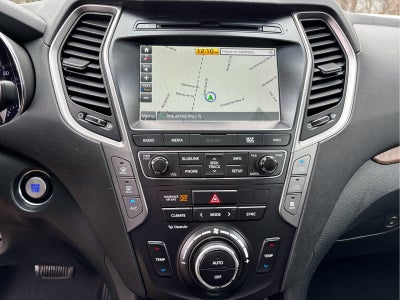 2017 Hyundai Santa Fe SE Ultimate