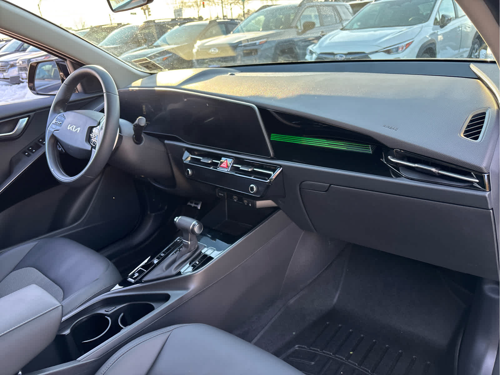 2024 Kia Niro EX Touring