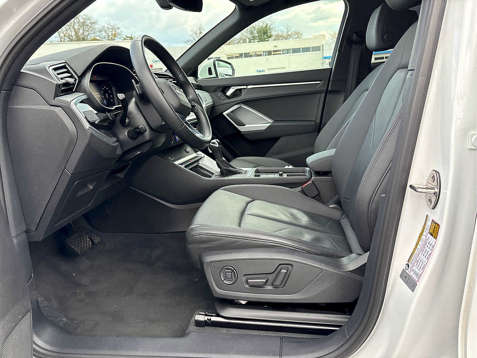 2021 Audi Q3 S line Premium