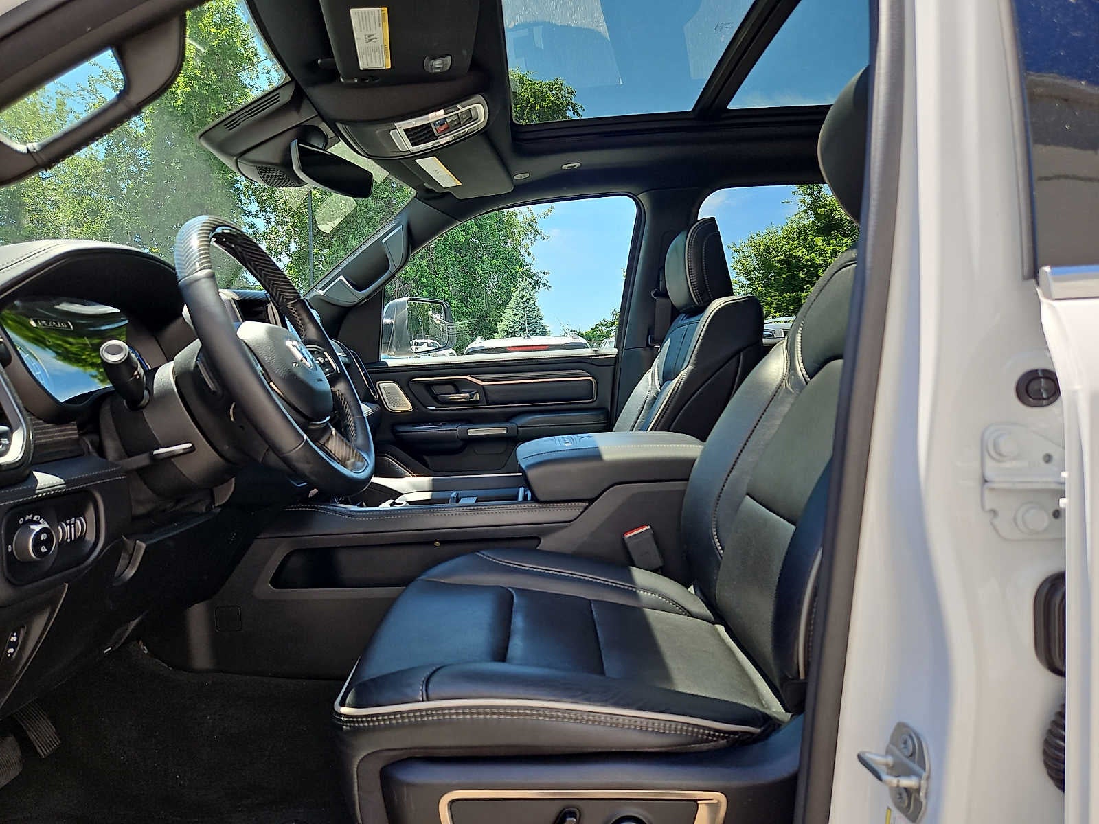 2020 RAM 1500 Limited Crew Cab 4x4 5'7" Box