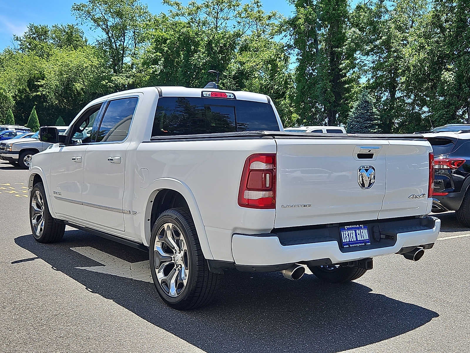 2020 RAM 1500 Limited Crew Cab 4x4 5'7" Box