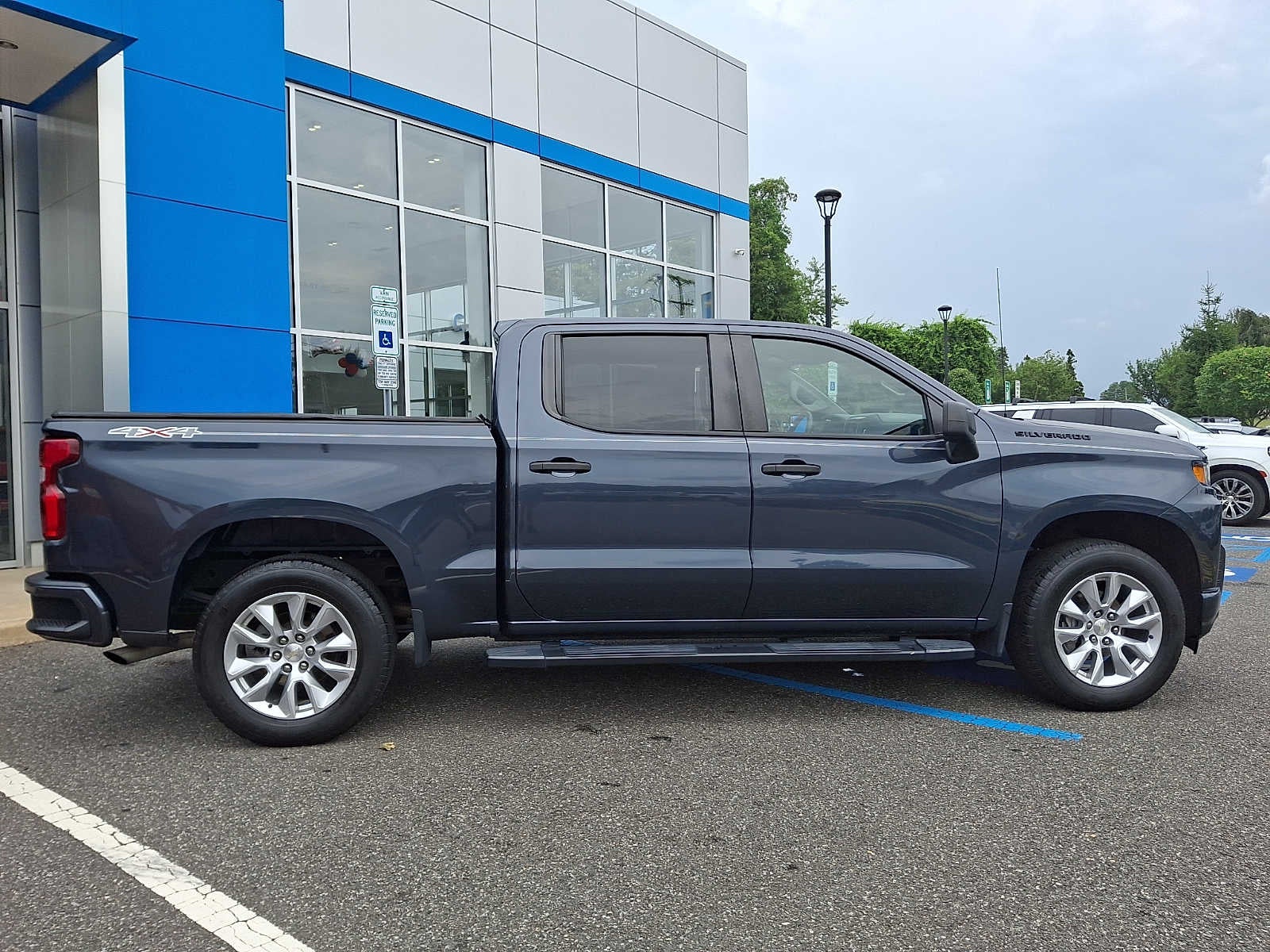 2022 Chevrolet Silverado 1500 LTD Custom