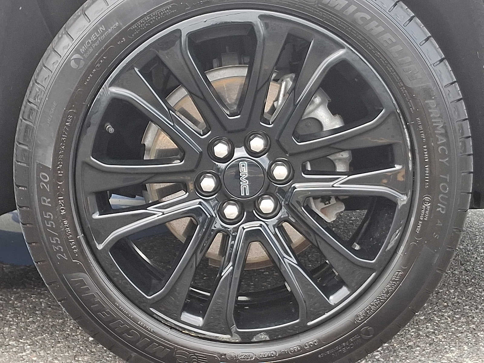 2023 GMC Acadia SLT