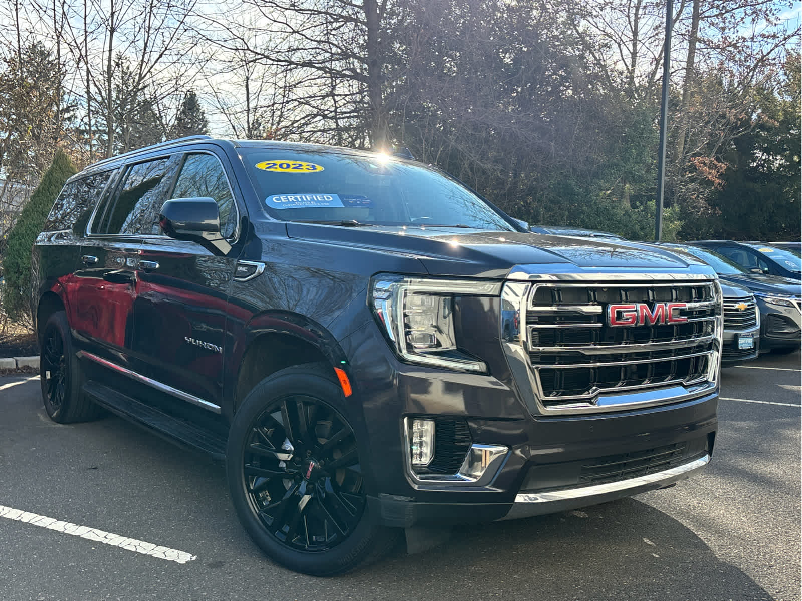 2023 GMC Yukon XL SLT