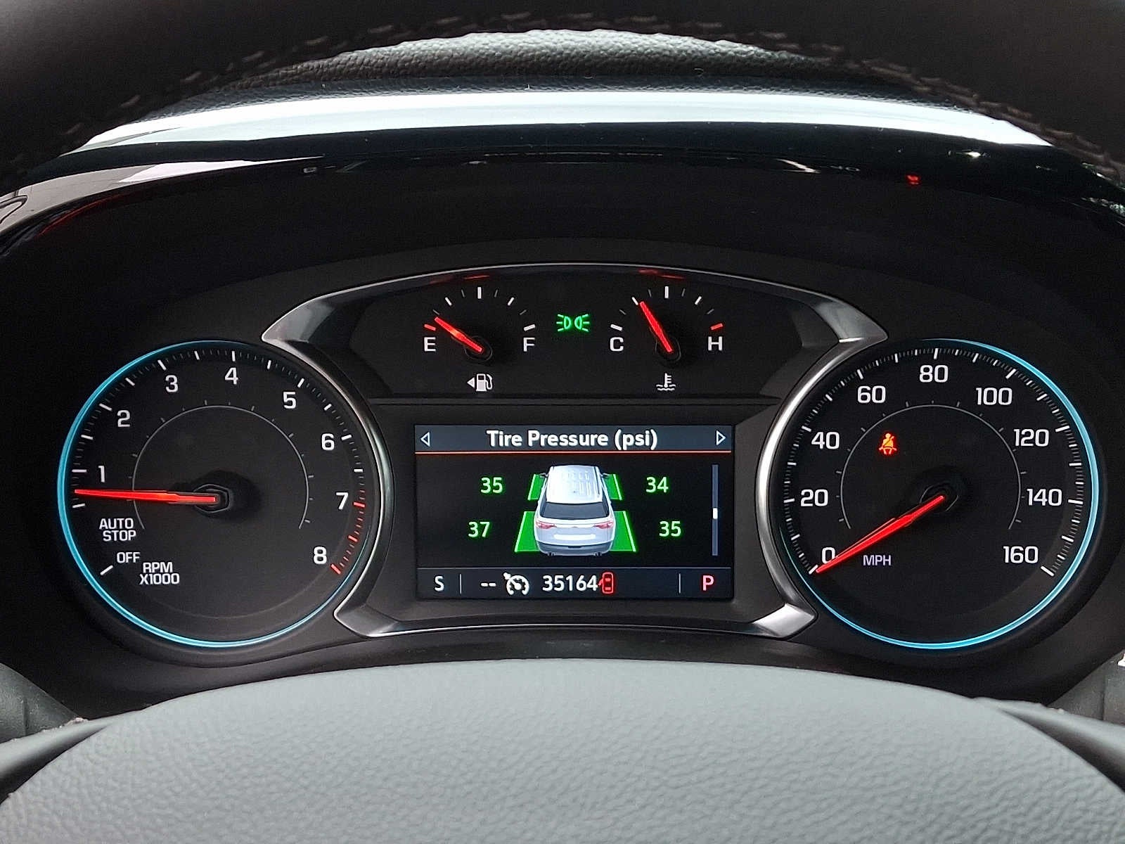 2024 Chevrolet Traverse Limited LT Cloth