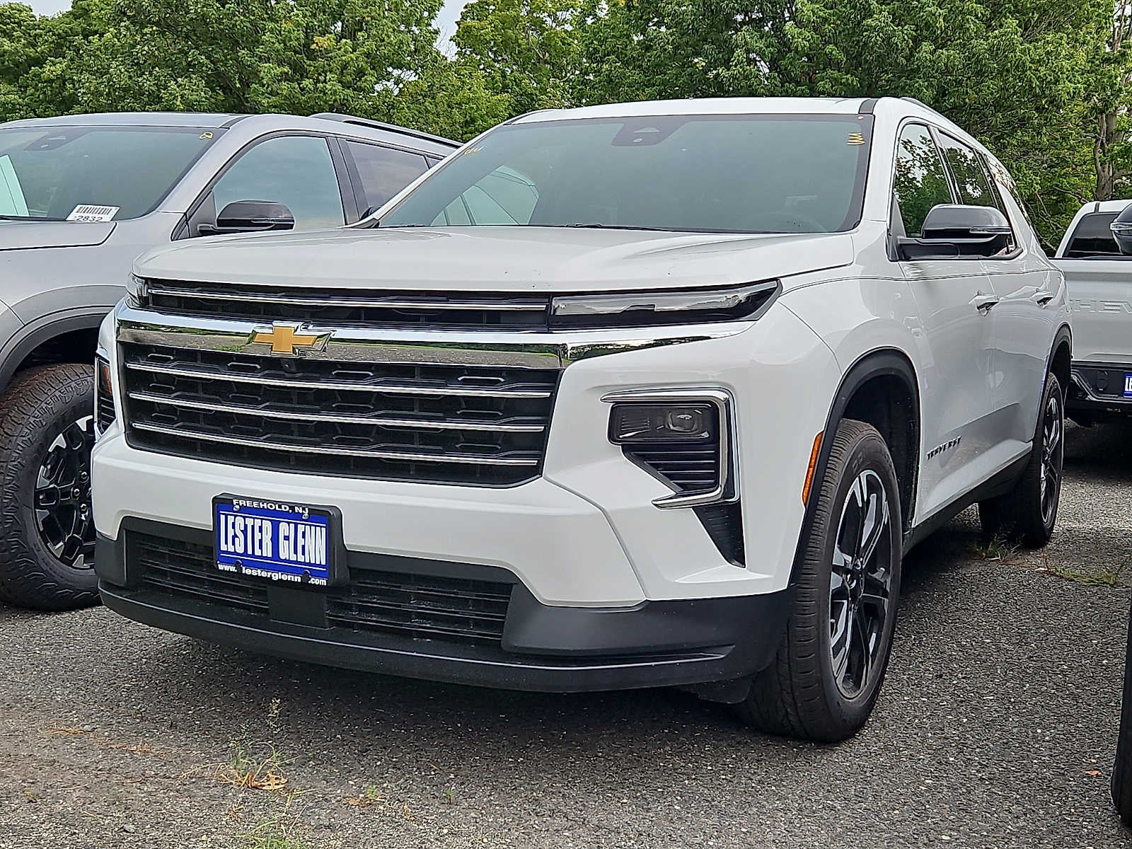 2027 Chevrolet Traverse LT