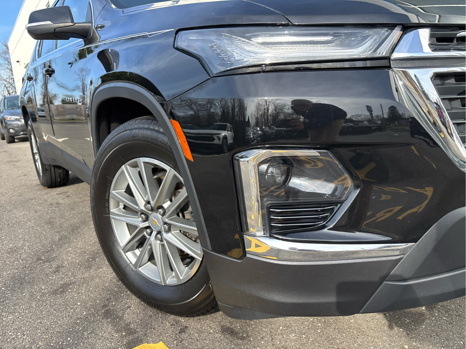 2023 Chevrolet Traverse LT Leather